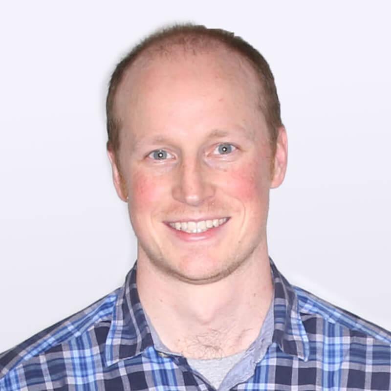 img-circle-peter-littlefield