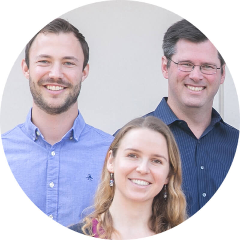 img-circle-meet-our-team-2